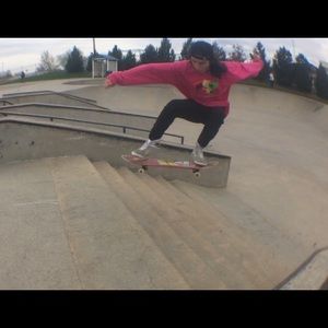 Meet your Posher, Max